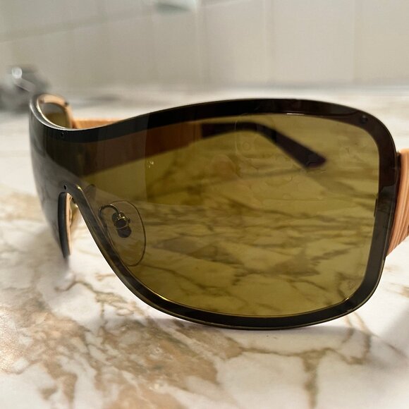 SALVATORE FERRAGAMO Luxury Sunglasses main image 2